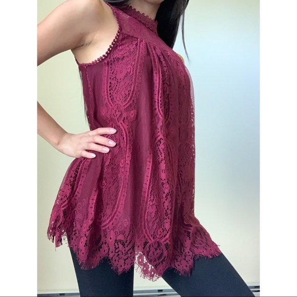Dressy Lace Tank Top - Picture 2 of 3